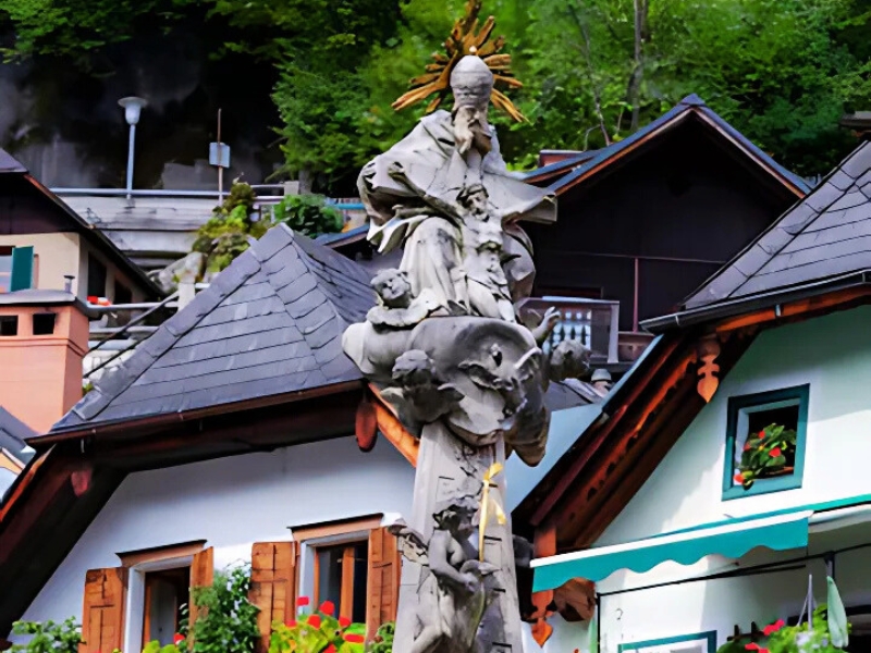 Marktplatz Hallstatt: Das Herz eines malerischen Dorfes 2 Marktplatz in Hallstatt