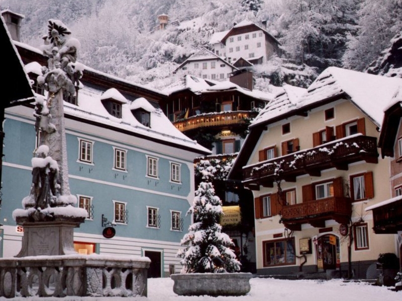 Marktplatz Hallstatt: Das Herz eines malerischen Dorfes 3 Marktplatz in Hallstatt
