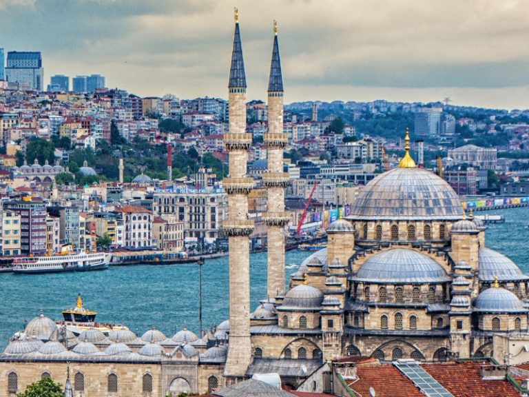 New Mosque Square in Istanbul