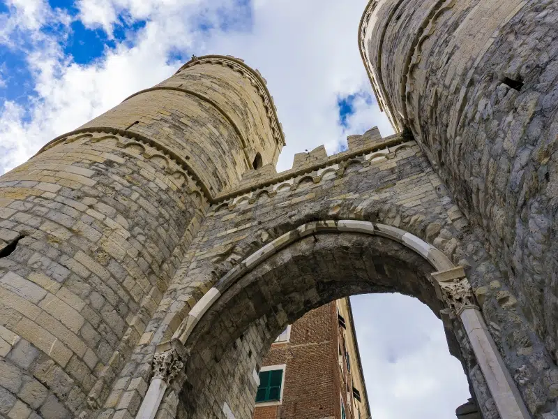 Porta Soprana: Una porta sulla storia genovese 3 Porta Soprana a Genova
