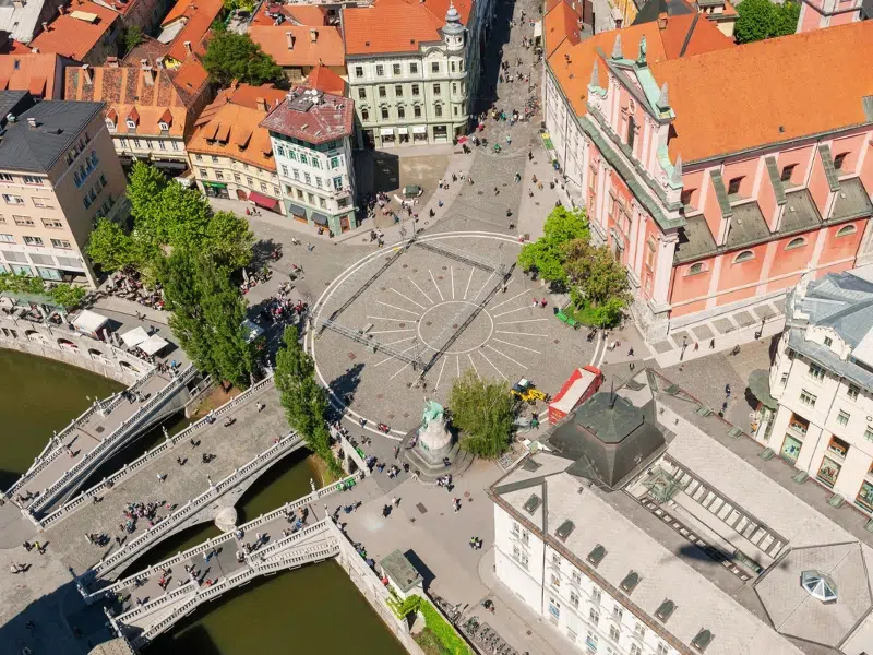 Prešernov trg: O coração de Liubliana 1 Prešernov trg em Ljubljana