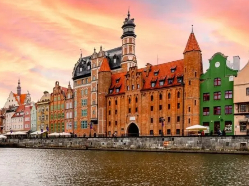 Porte Sainte-Marie à Gdansk