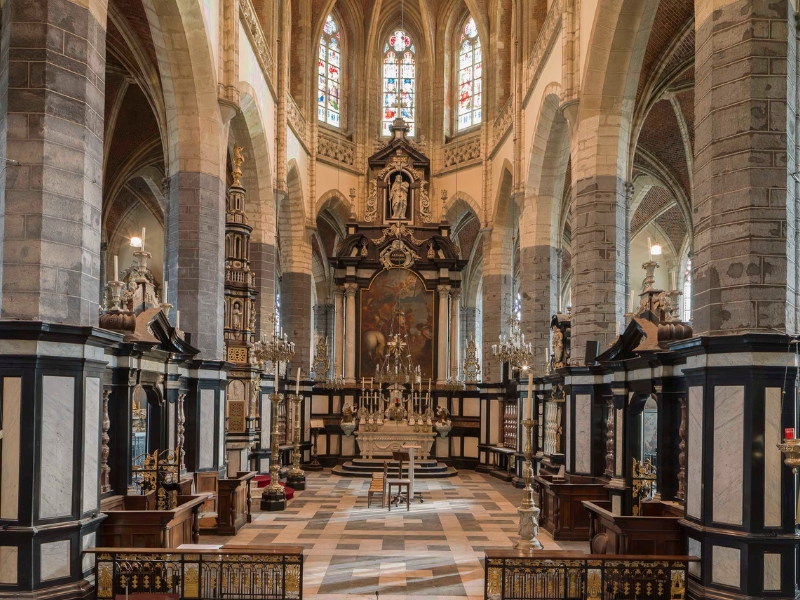 O Sint-Jacobskerk: Um marco gótico de Gand 2 O Santo-Jacobskerk em Gand
