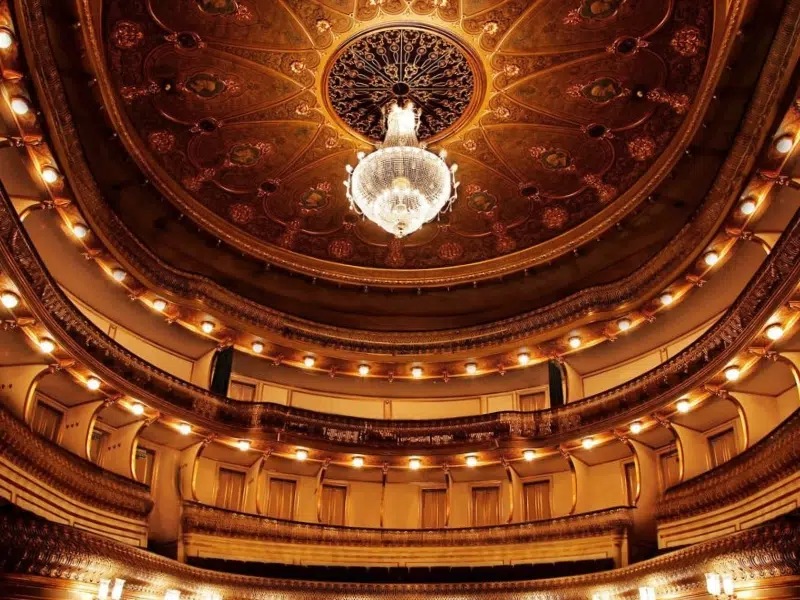 Teatro da Trindade: Een podium voor de theatergeschiedenis van Lissabon 2 Teatro da Trindade in Lissabon