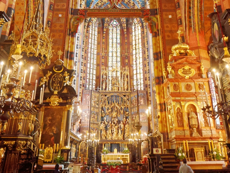 La cathédrale de Wawel : Un joyau de la couronne de Cracovie 2 Cathédrale de Wawel à Cracovie