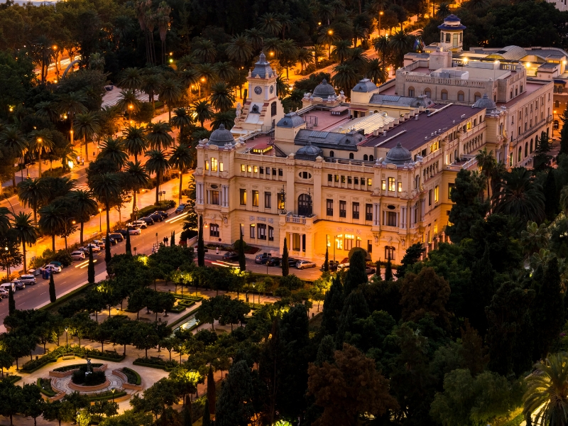 Das Rathaus von Málaga: Ein Symbol des Bürgerstolzes 3 Stadtverwaltung in Malaga
