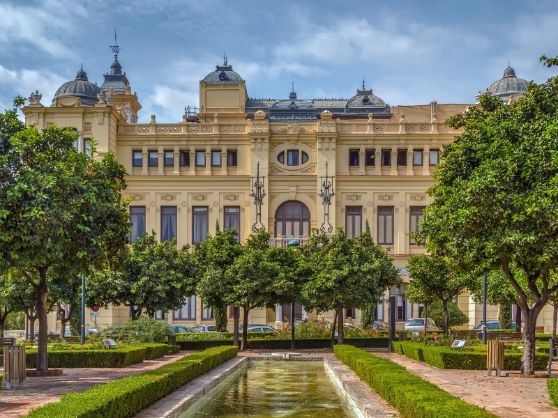 Das Rathaus von Málaga: Ein Symbol des Bürgerstolzes 1 Stadtverwaltung in Malaga