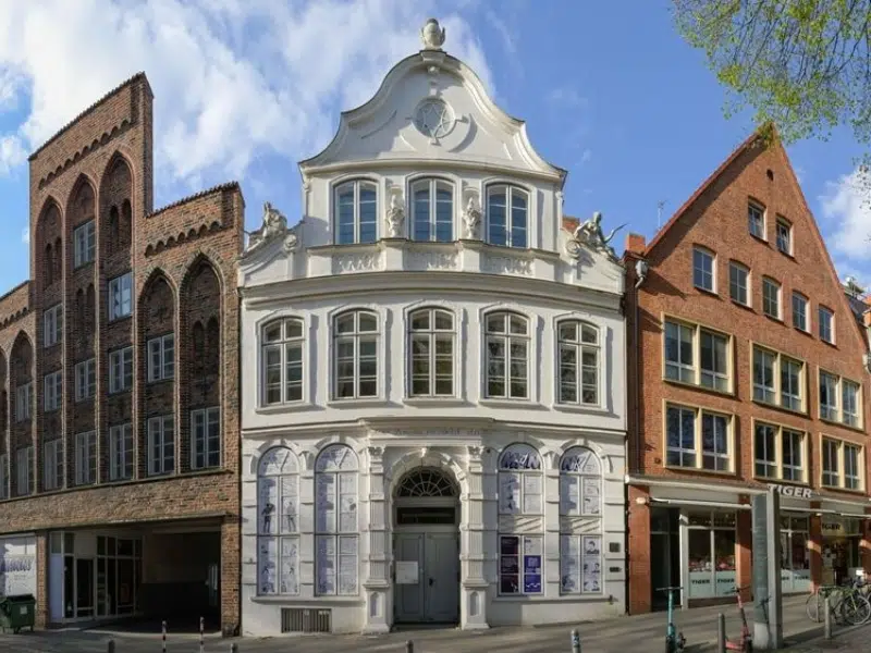 Buddenbrookhaus: Ein literarisches Wahrzeichen in Lübeck 1 Buddenbrookhaus in Lübeck