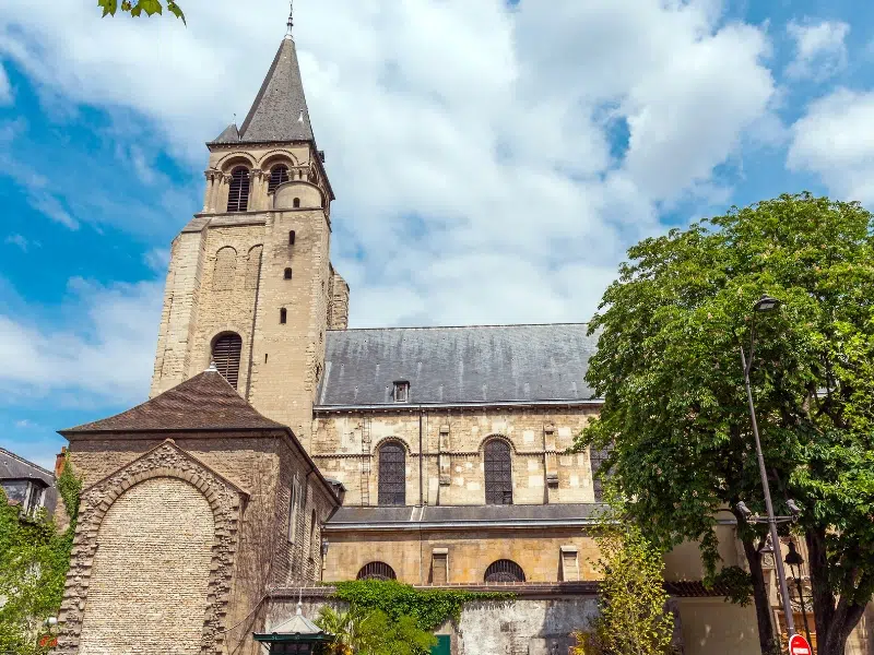 Kościół Saint Germain des Pres: Ponadczasowy paryski punkt orientacyjny 1 Kościół Saint Germain des Pres w Paryżu