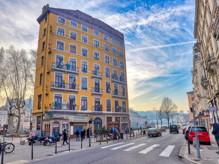Fresque des Lyonnais in Lyon