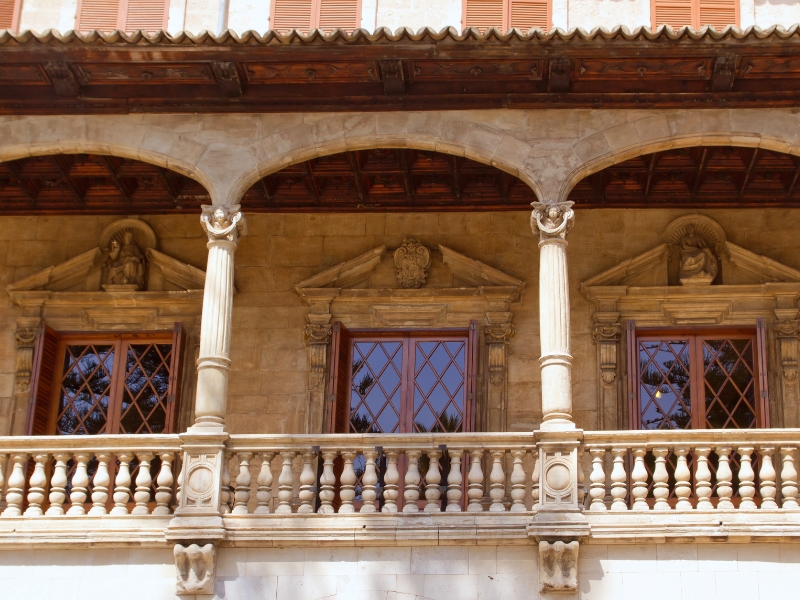 Llotja de Palma : un chef-d'œuvre gothique au cœur de Palma 2 Llotja de Palma