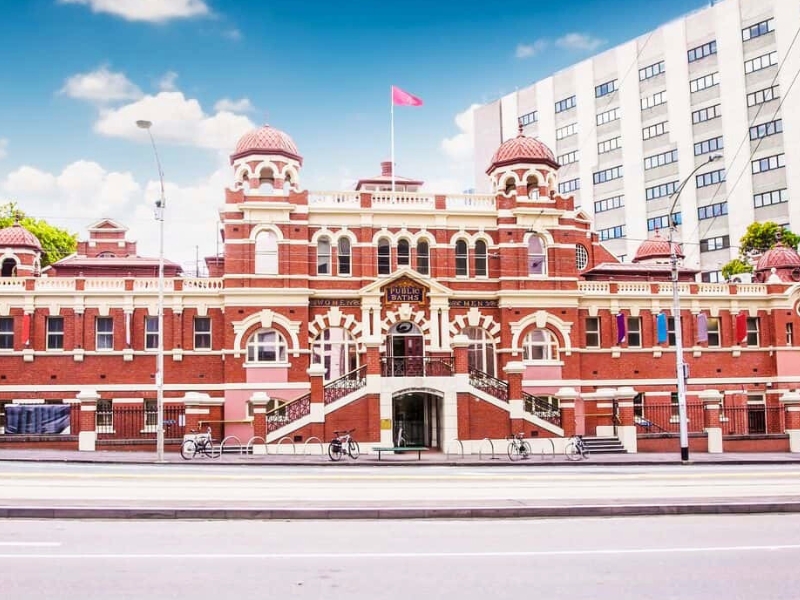 Sumérjase en la Historia en los Baños de la ciudad de Melbourne 1 Baños de la ciudad de Melbourne