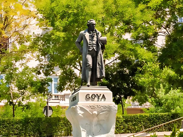 Monument to Goya in Madrid