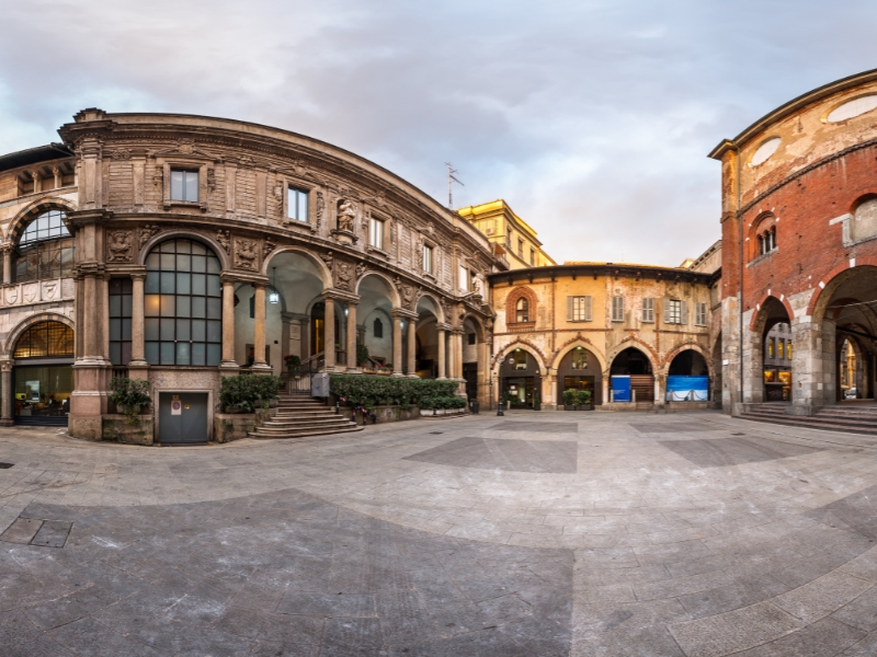 Piazza Mercanti: een reis door middeleeuws Milaan 3 Piazza Mercanti in Milaan