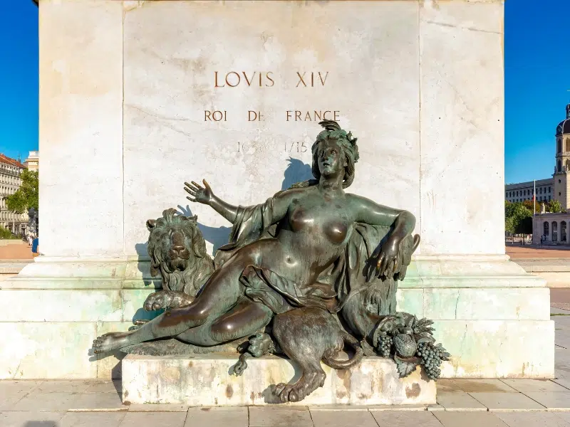 Place Bellecour: Bellecourc: Η καρδιά της Λυών 2 Place Bellecour στη Λυών