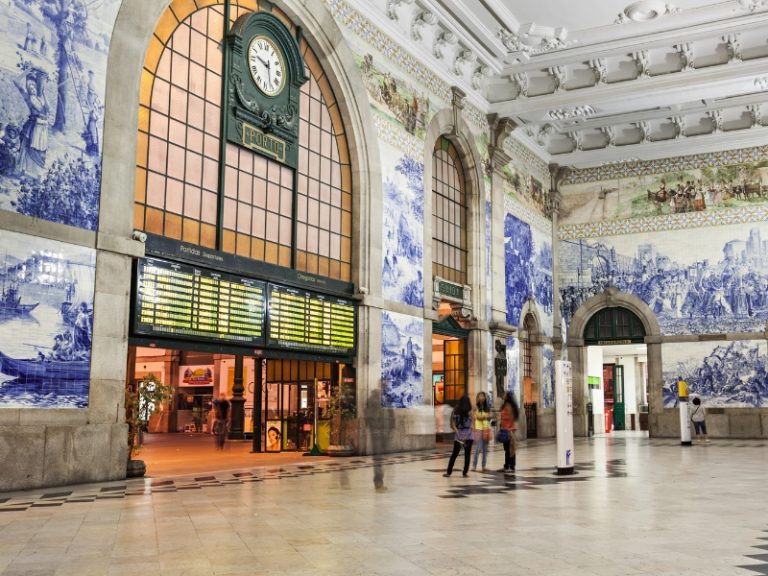 Sao Bento Station in Porto
