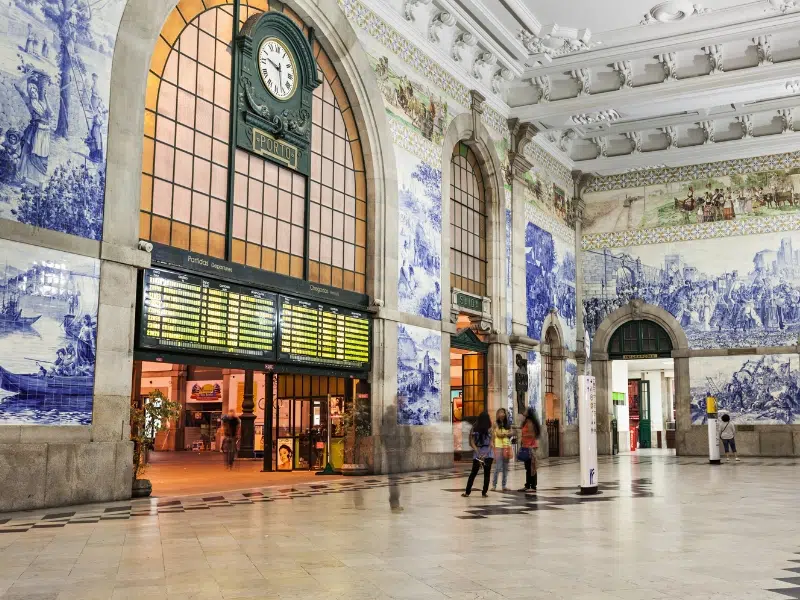 Gare de Sao Bento à Porto