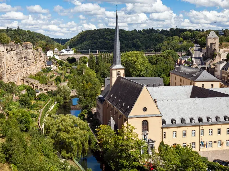 Corredor paisajístico: Un panorama impresionante en la ciudad de Luxemburgo 2 Corredor paisajístico en Luxemburgo