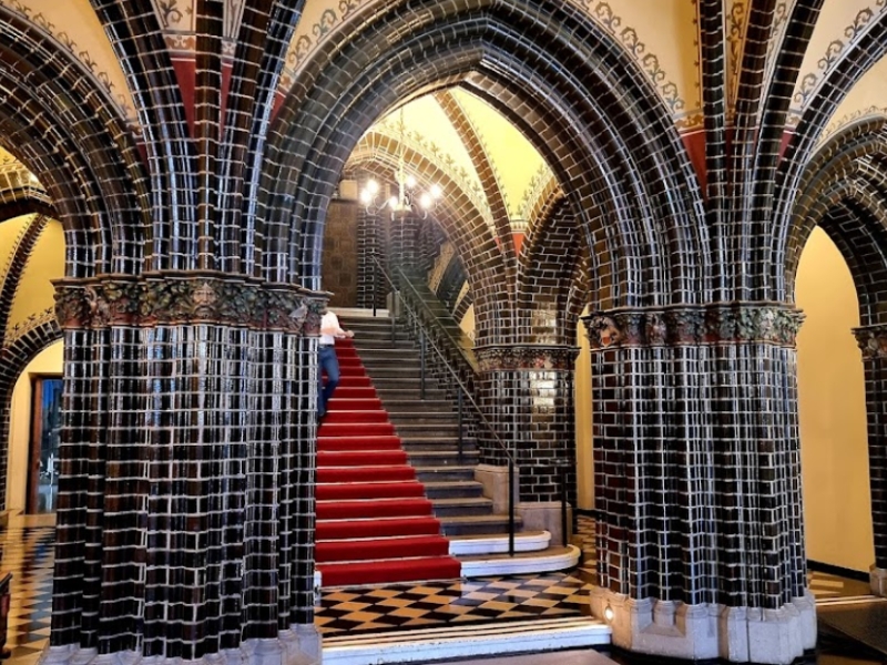 Stadtverwaltung Hansestadt: Ein Tor zum bürgerlichen Erbe und zur modernen Verwaltung 2 Stadtverwaltung Hansestadt in Lübeck