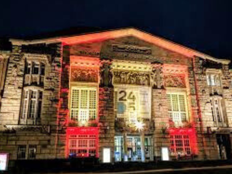 Orthopaden Am Theater Lubeck