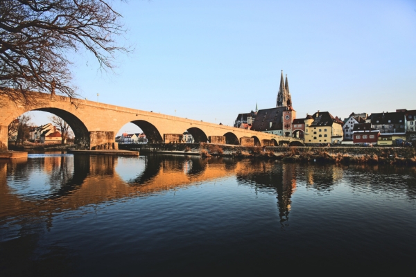 Samodzielna wycieczka piesza z audioprzewodnikiem po Ratyzbonie, część 3 regensburg 1