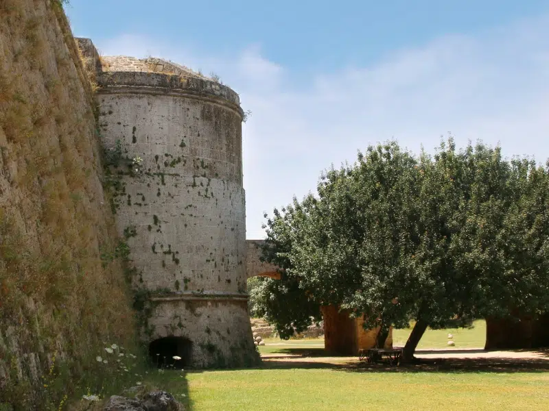 Das Tor von Amboise: Eine Bastion der mittelalterlichen Vergangenheit von Rhodos 2 Das Tor von Amboise auf Rhodos