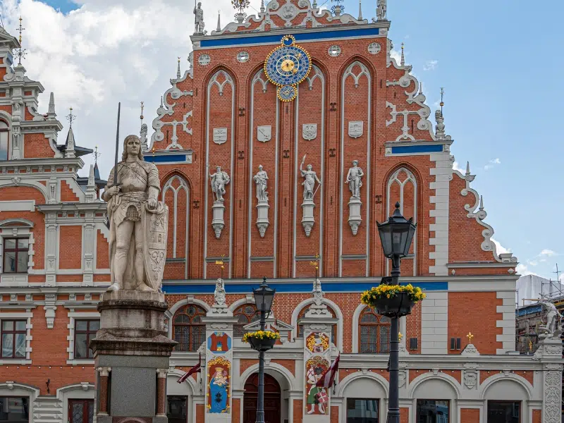 A Casa das Cabeças Negras: Um olhar sobre o passado hanseático de Riga 2 Casa dos Cabeças Negras em Riga