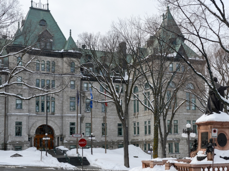 L'hôtel de ville de Québec : Un monument à la fierté civique dans le Vieux-Québec 3 Hôtel de ville de Québec