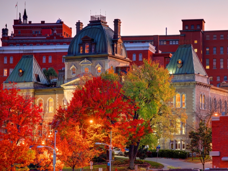 Stunning Quebec City Hall image