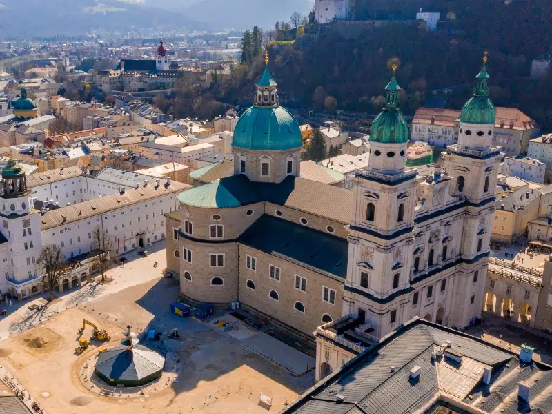 Catedral de Salzburgo: Una obra maestra barroca en el corazón de la ciudad 3 Catedral de salzburgo