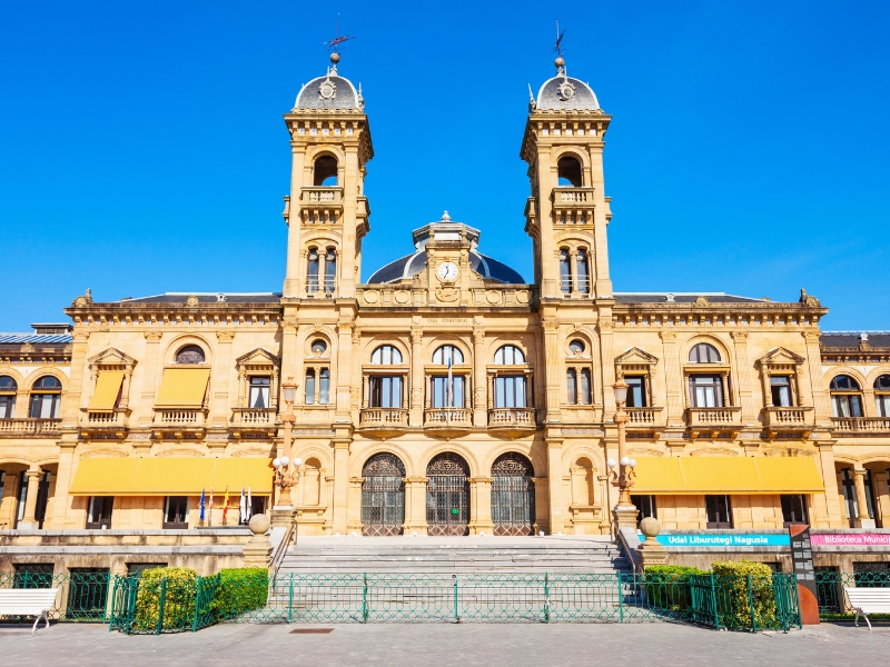 San Sebastián City Hall: A Symbol of Elegance and Governance 1 San Sebastián City Hall