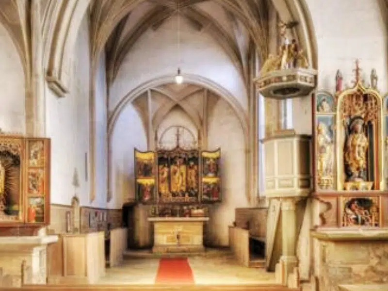 Saint Wolfgang: A Fortified Church in the Heart of Rothenburg 2 Saint Wolfgang in Rothenburg