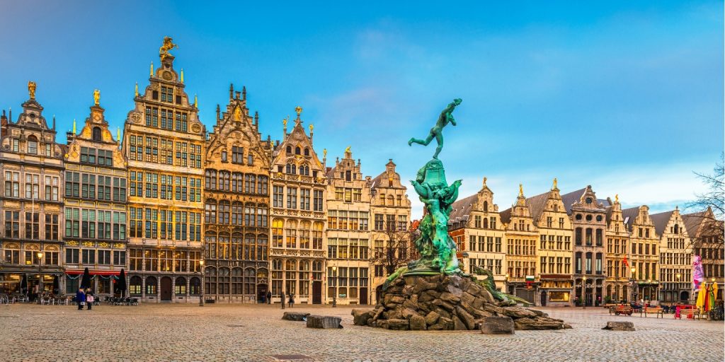 Zajęcia integracyjne w Antwerpii 1 Zajęcia z budowania zespołu w Antwerpii