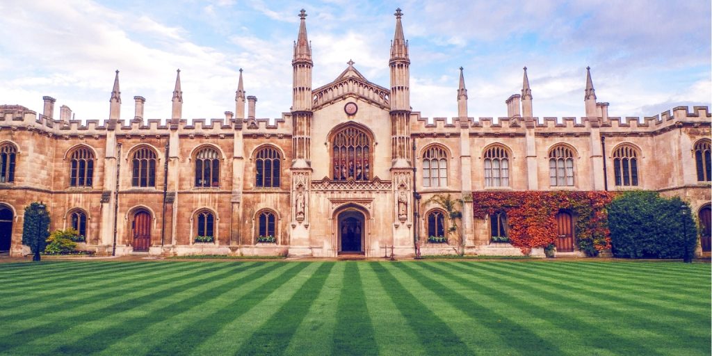 Atividade de Team-Building em Cambridge 2 Atividade de Team-Building em Cambridge