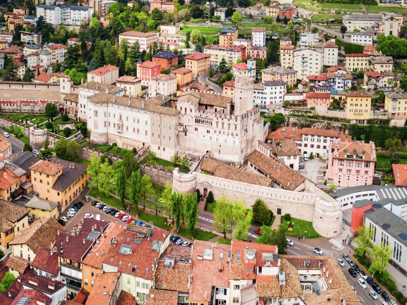 Musée du château de Buonconsiglio : Un symbole majestueux de l'histoire de Trente 1 Musée du château de Buonconsiglio à Trente