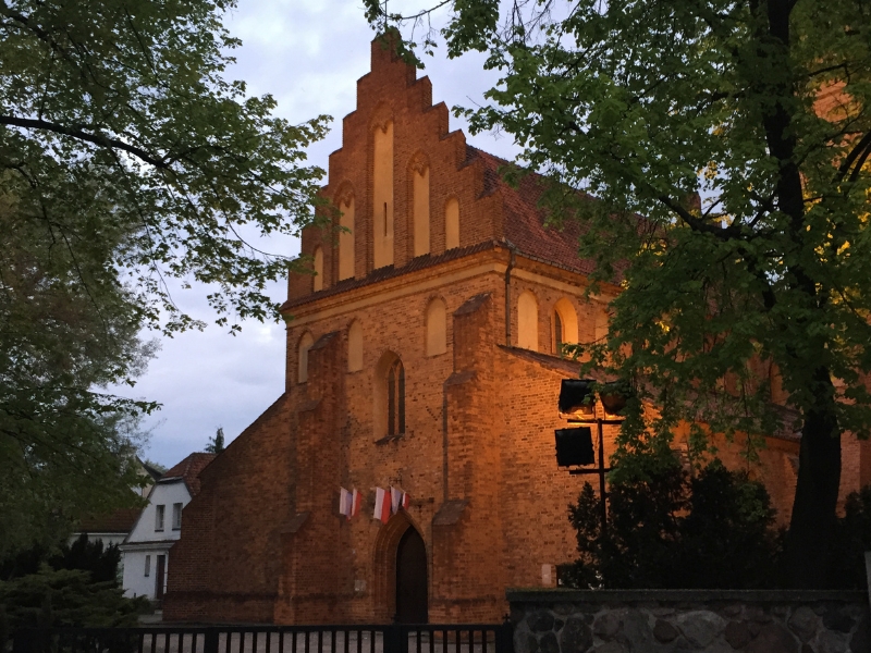 Ontdek de Kerk van de Heilige Maagd Maria in de Oude Stad van Warschau