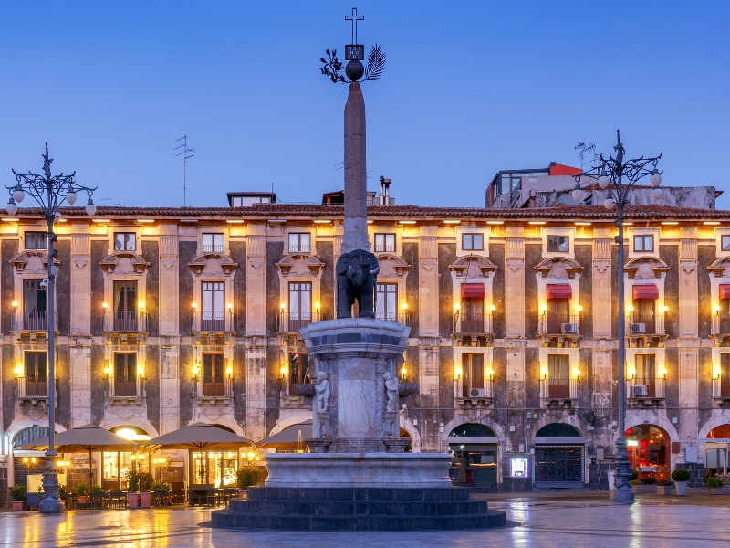 Catania's Fontana dell'Elefante: Where Ancient Mystery Meets Baroque Grandeur 3 Fontana dell'Elefante in Catania
