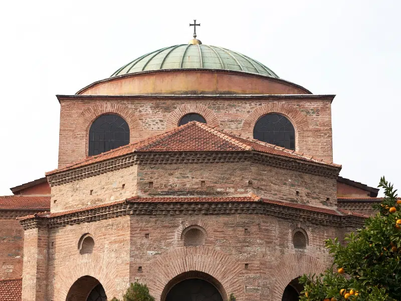 Kościół Hagia Sophia: Pomnik bogatej historii Salonik 2 Kościół Hagia Sophia w Salonikach