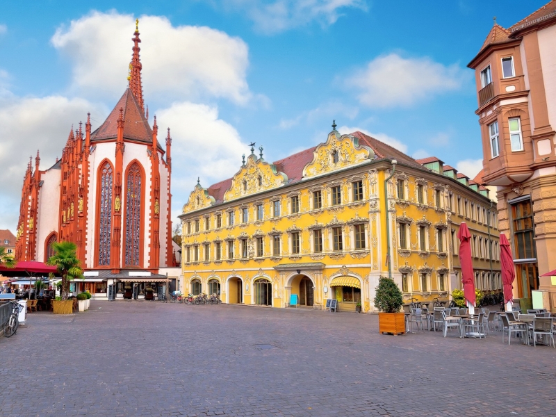 Marktplatz: The Vibrant Stage of Würzburg Life 1 Würzburg Marktplatz