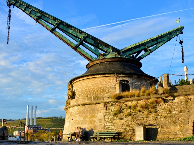 Discover the Old Crane: Würzburg's Historic Symbol