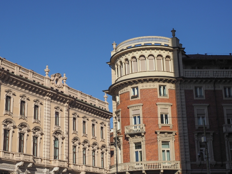 Piazza Solferino: Een tijdloos symbool van de elegantie en geschiedenis van Turijn 2 Piazza Solferino in Turijn
