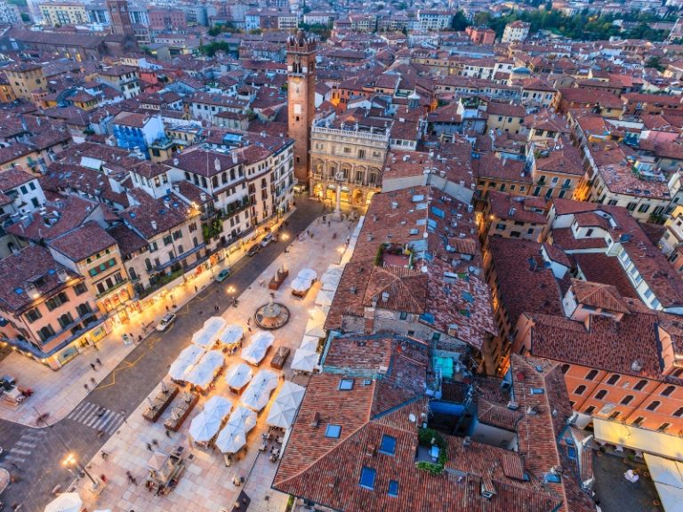 Piazza delle Erbe in Verona