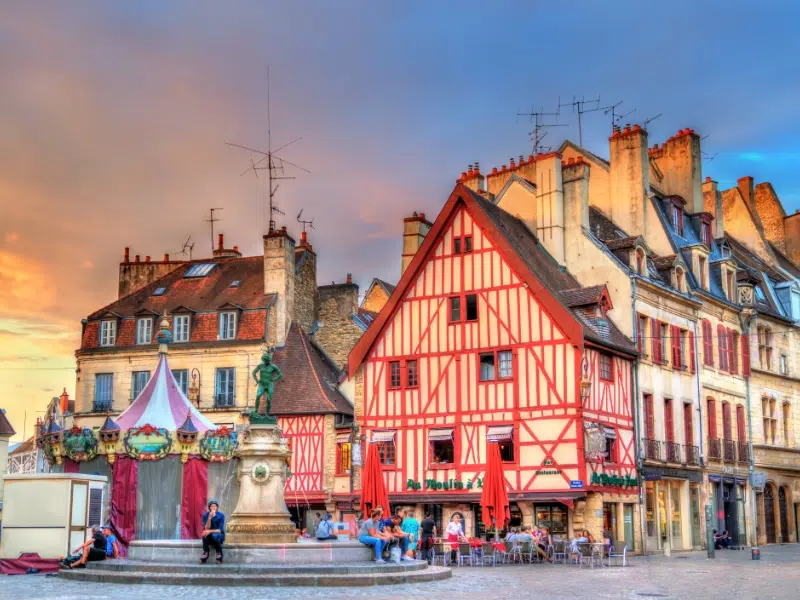 Place François Rude à Dijon