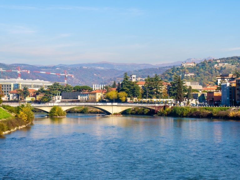 Ponte della Vittoria in Verona