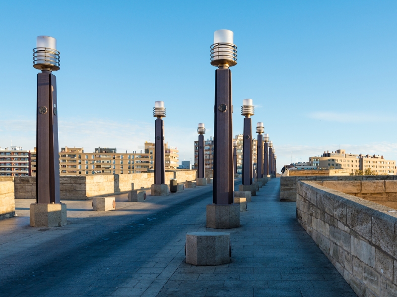 Puente de Piedra: Een tijdspanne van eeuwen in Zaragoza 2 Puente de Piedra in Zaragoza