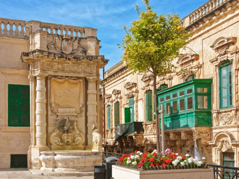 Saint George Square in Valletta