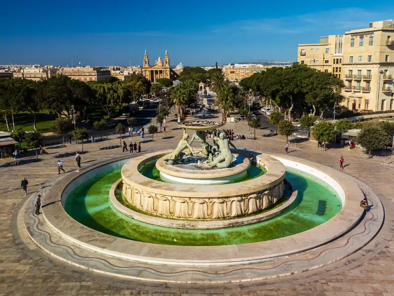 Der Triton-Brunnen: Vallettas Monument für Widerstandsfähigkeit und Kunst 1 Triton-Brunnen in Valletta
