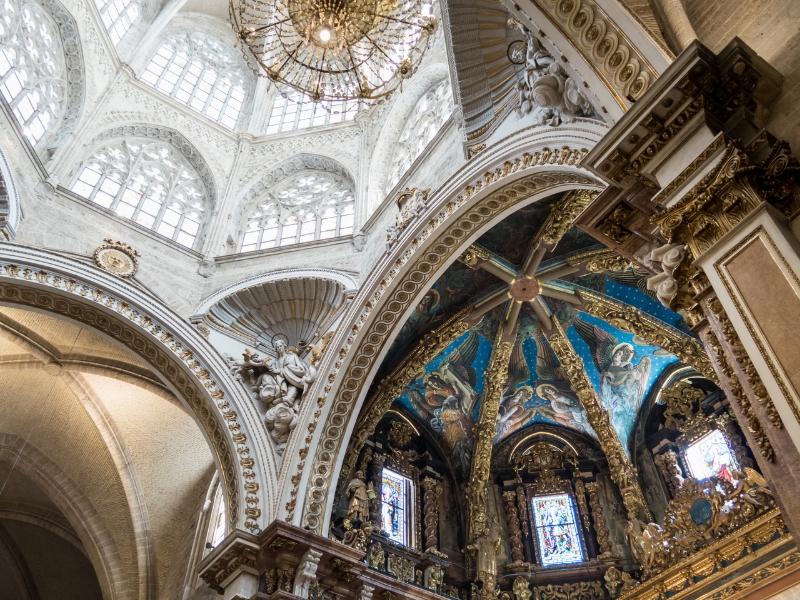 La cathédrale de Valence : Un symbole majestueux d'histoire, d'architecture et de spiritualité 2 Cathédrale de Valence