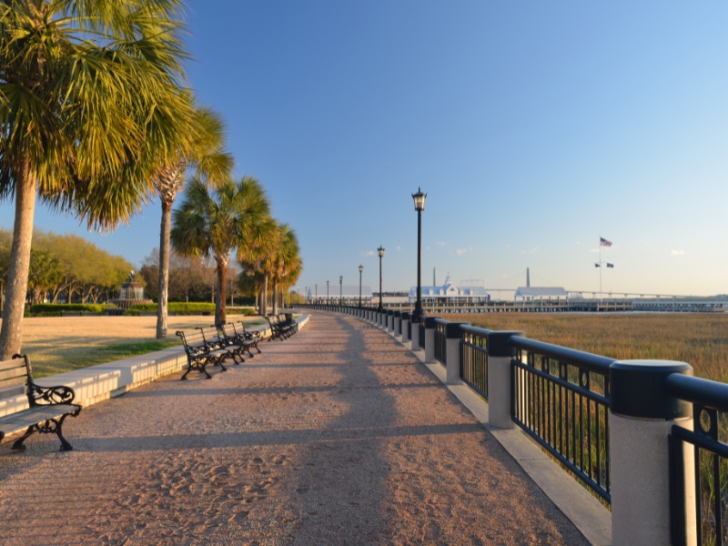Waterfront Park: Charleston's Scenic Retreat by the Harbor 2 Waterfront Park στο Τσάρλεστον