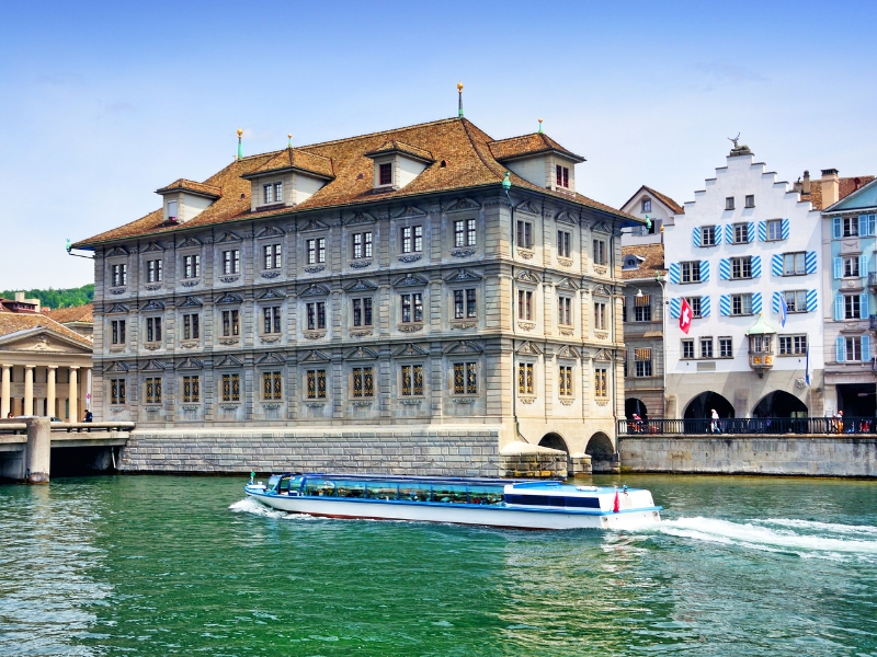 L'hôtel de ville de Zurich